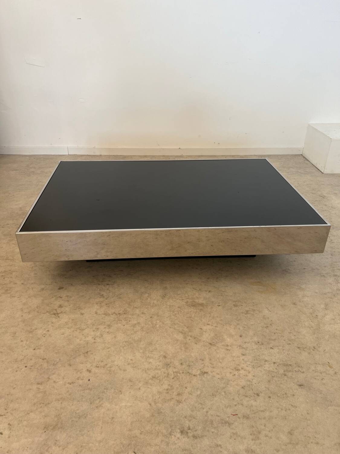 Old glass and chrome coffee table Italian design from the 70s vintage