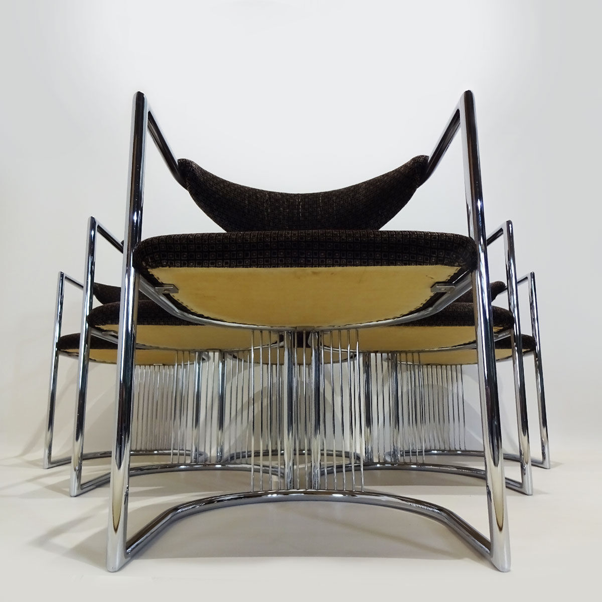 Set de 6 chaises italiennes attribuées à Milo Baughman