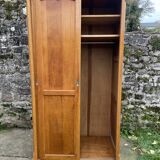 Parisian wardrobe with sliding doors