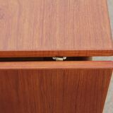 Scandinavian dining table with teak extensions, 4/8 people