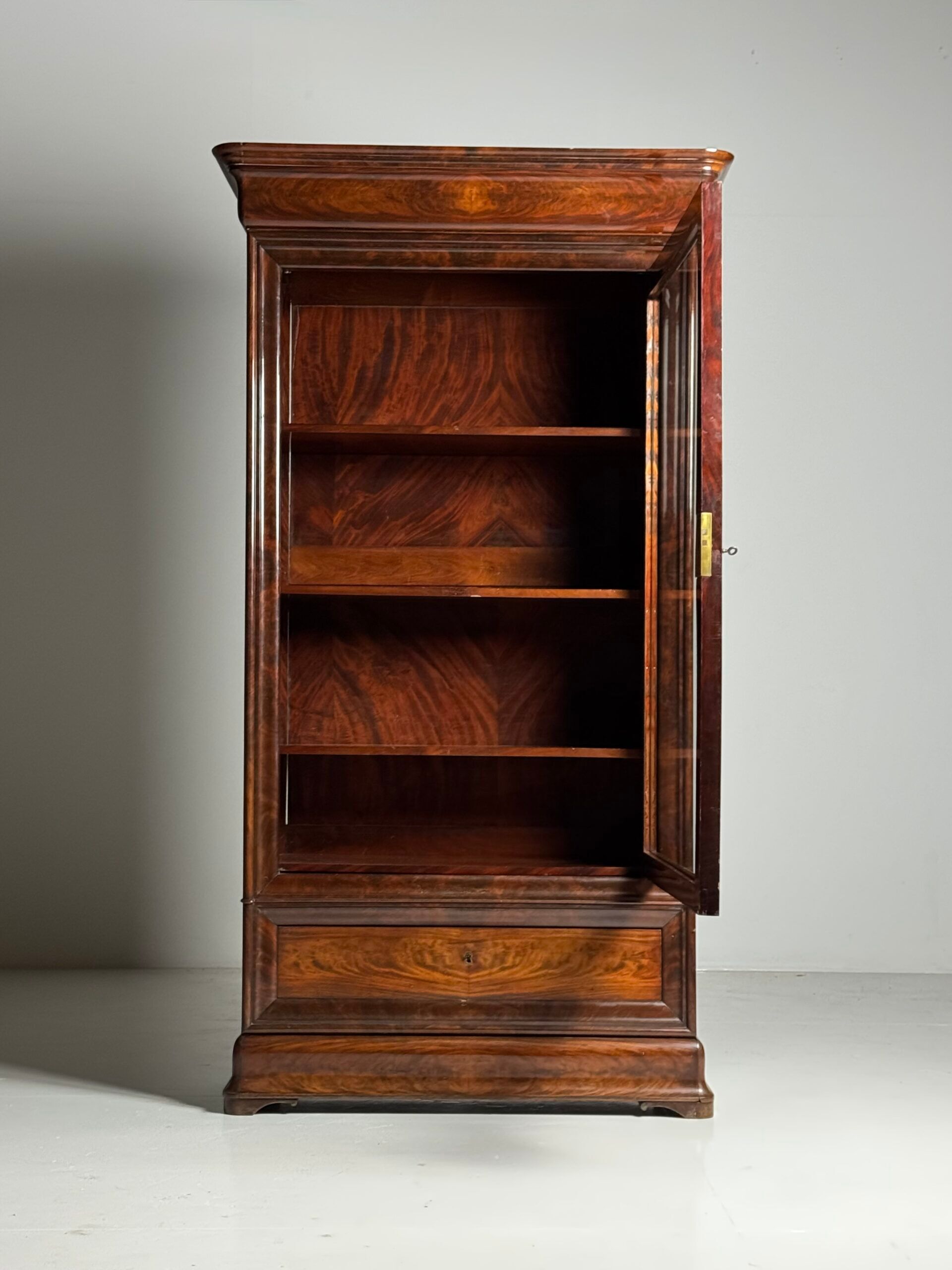 Vitrine Biedermeier 1850