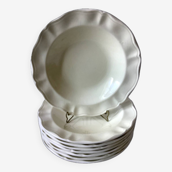 8 Varage earthenware soup plates