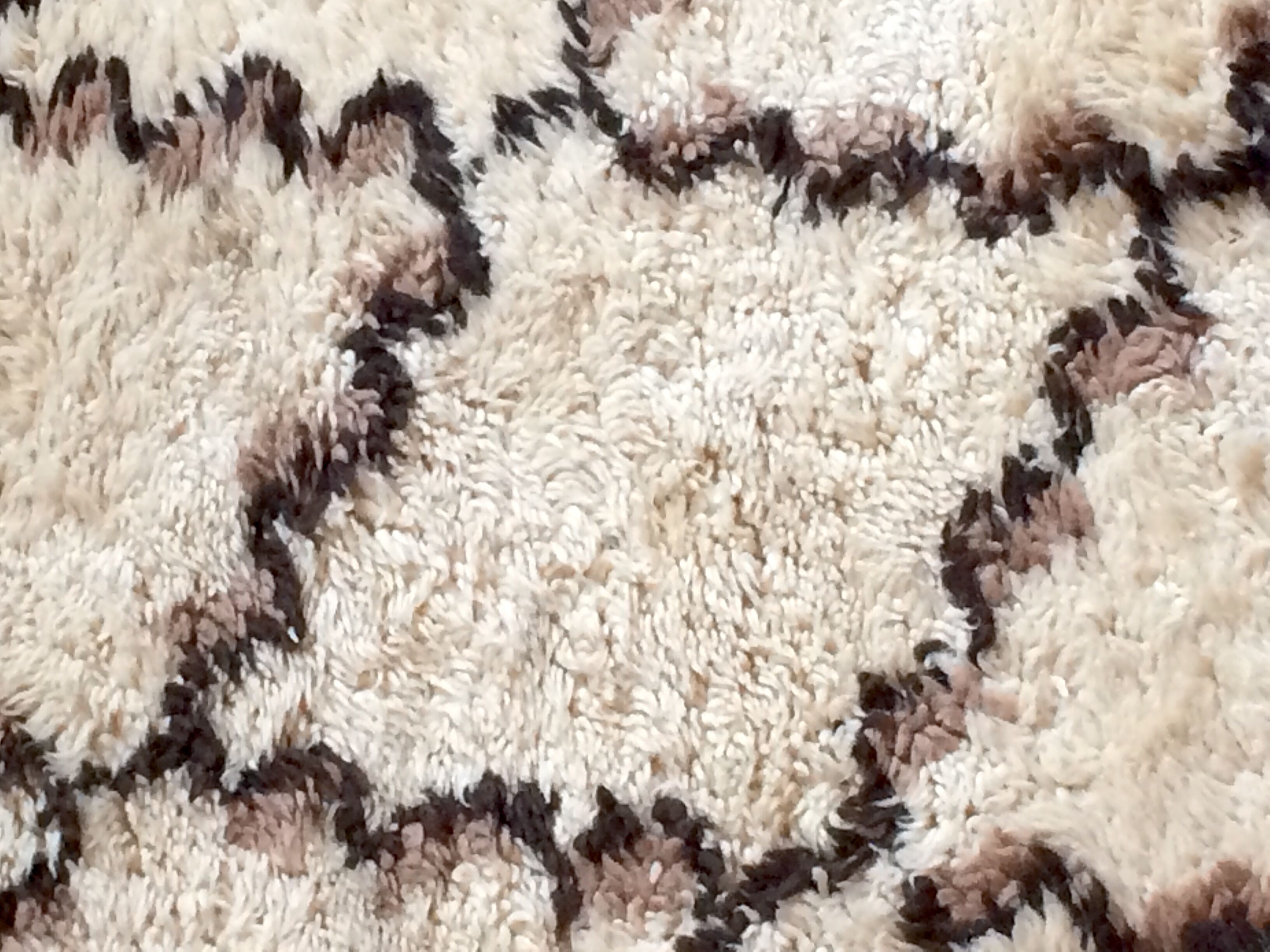 Former berber carpet 210 x 144cm