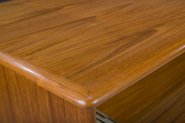Teck de bureau moderne danois du milieu du siècle par Svend Madsen pour Falster, années 1970