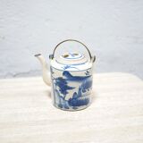 Ancient Chinese porcelain teapot