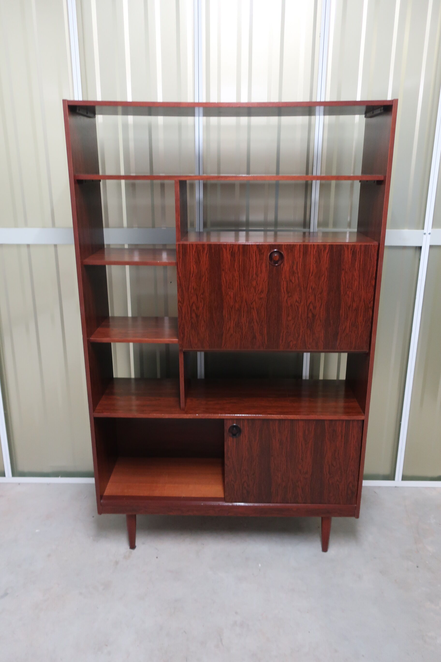 Room divider in rosewood of the 70s