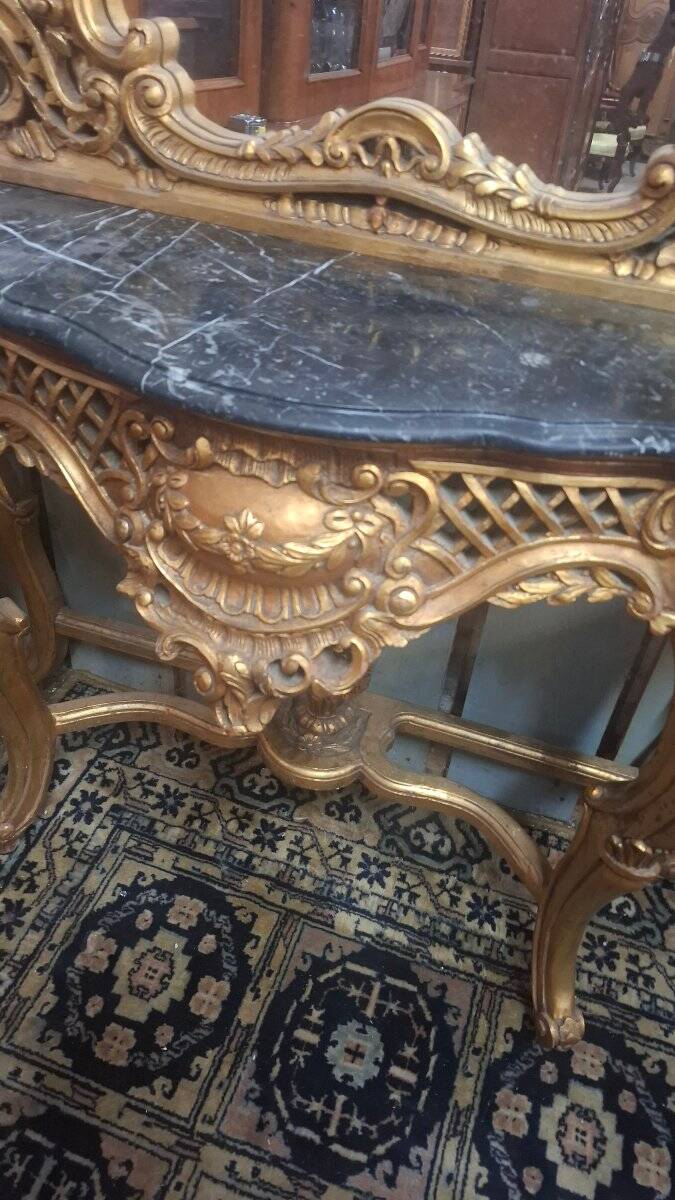 Mirror and console set in Louis XV style.