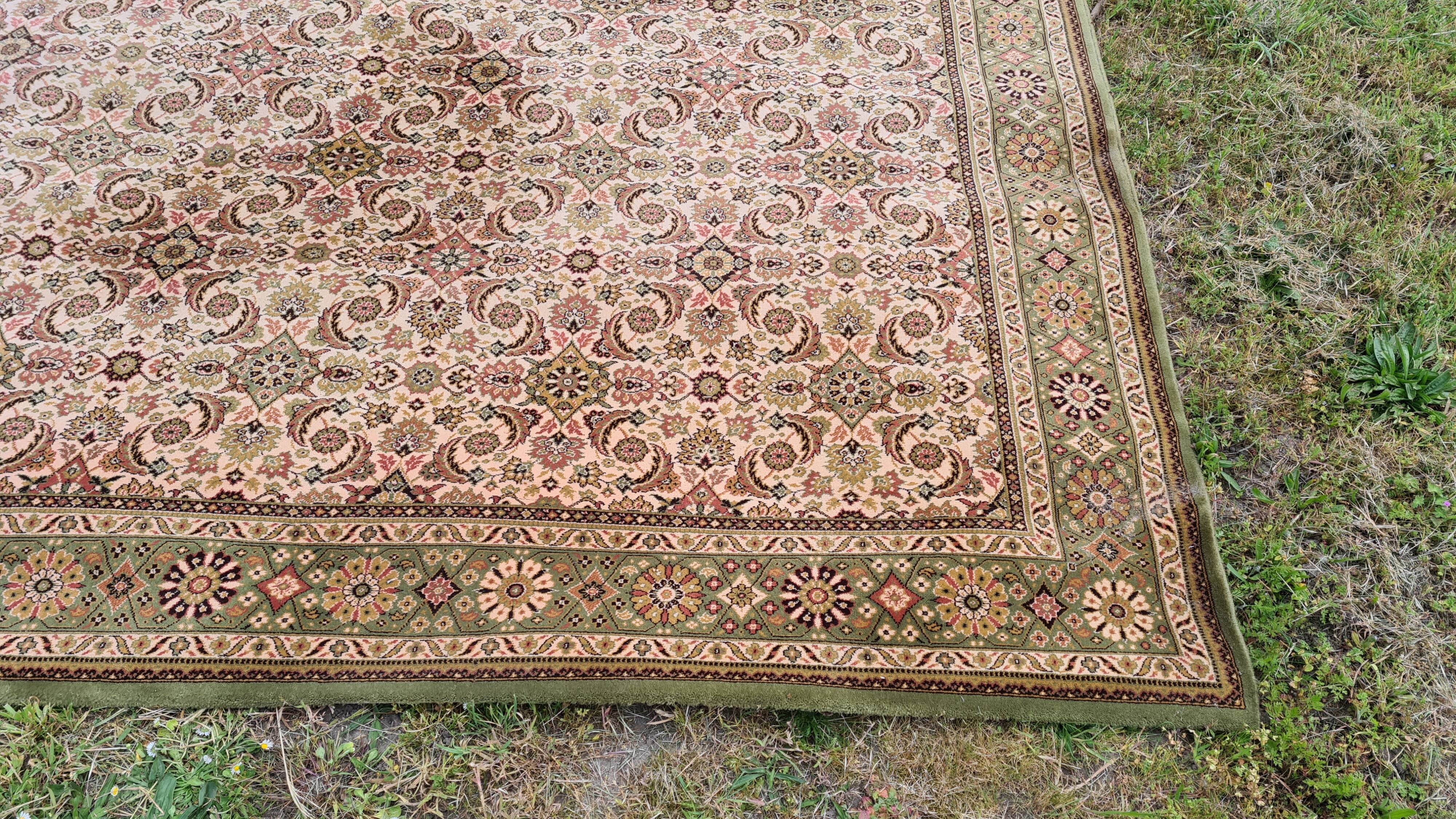 Large vintage carpet 70/80s 350x250cm
