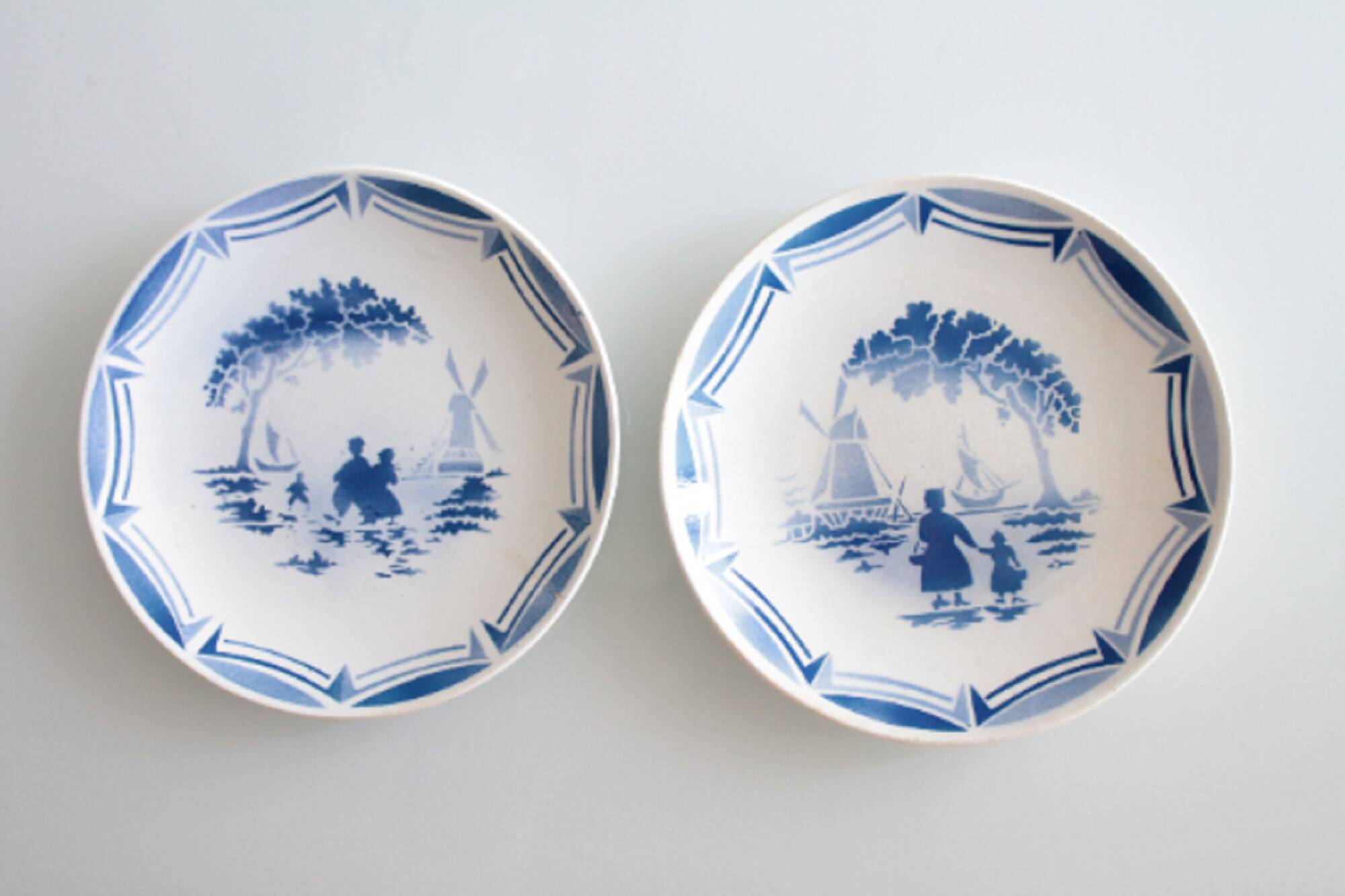 6 antique French dessert plates, Moulin des Loups, 4067