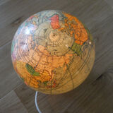 Light earth globe in vintage J-Forest glass from the 1940s