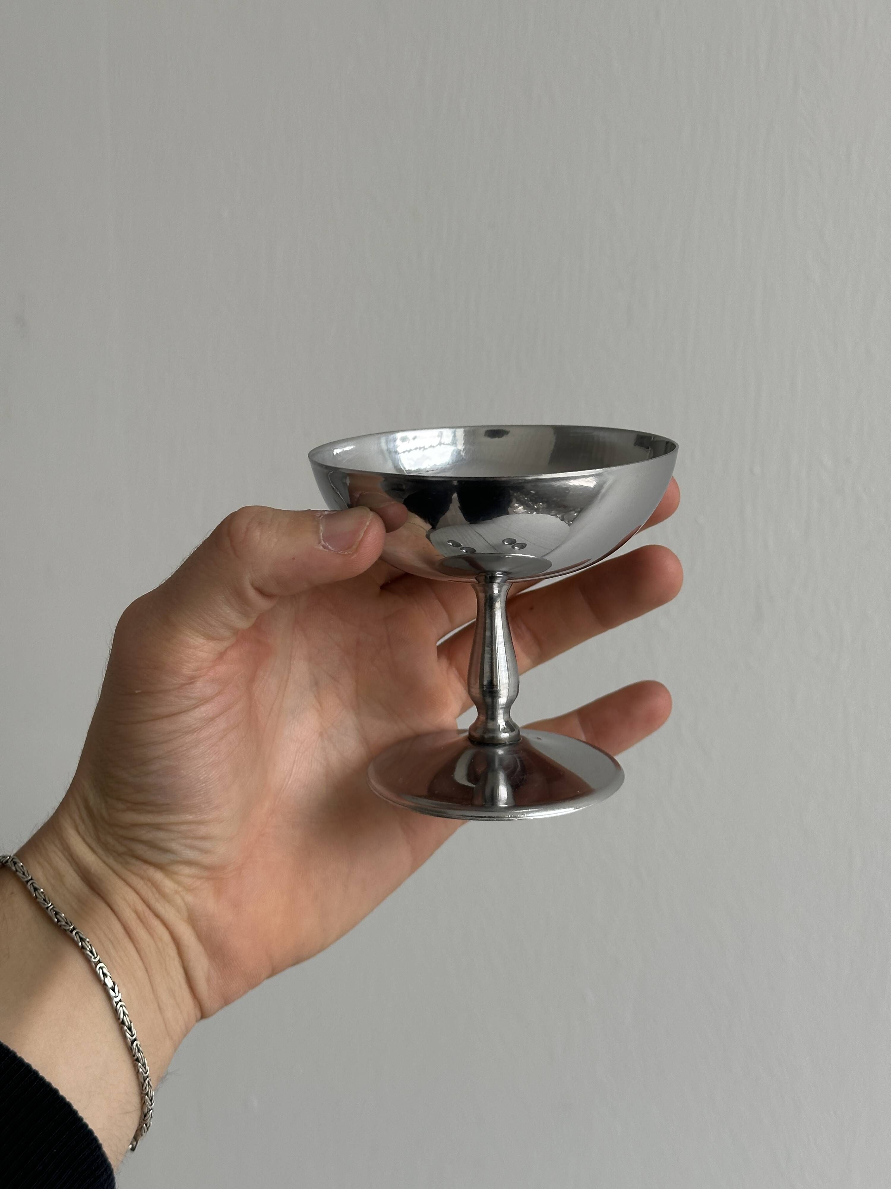 Set of 6 vintage stainless steel dessert bowls on feet