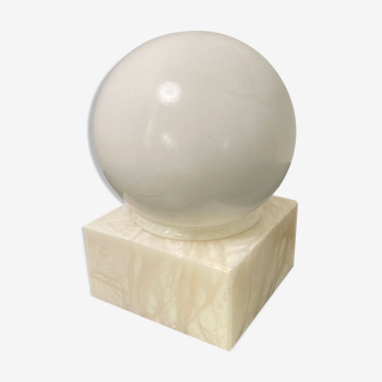 Marbled ball lamp design 70