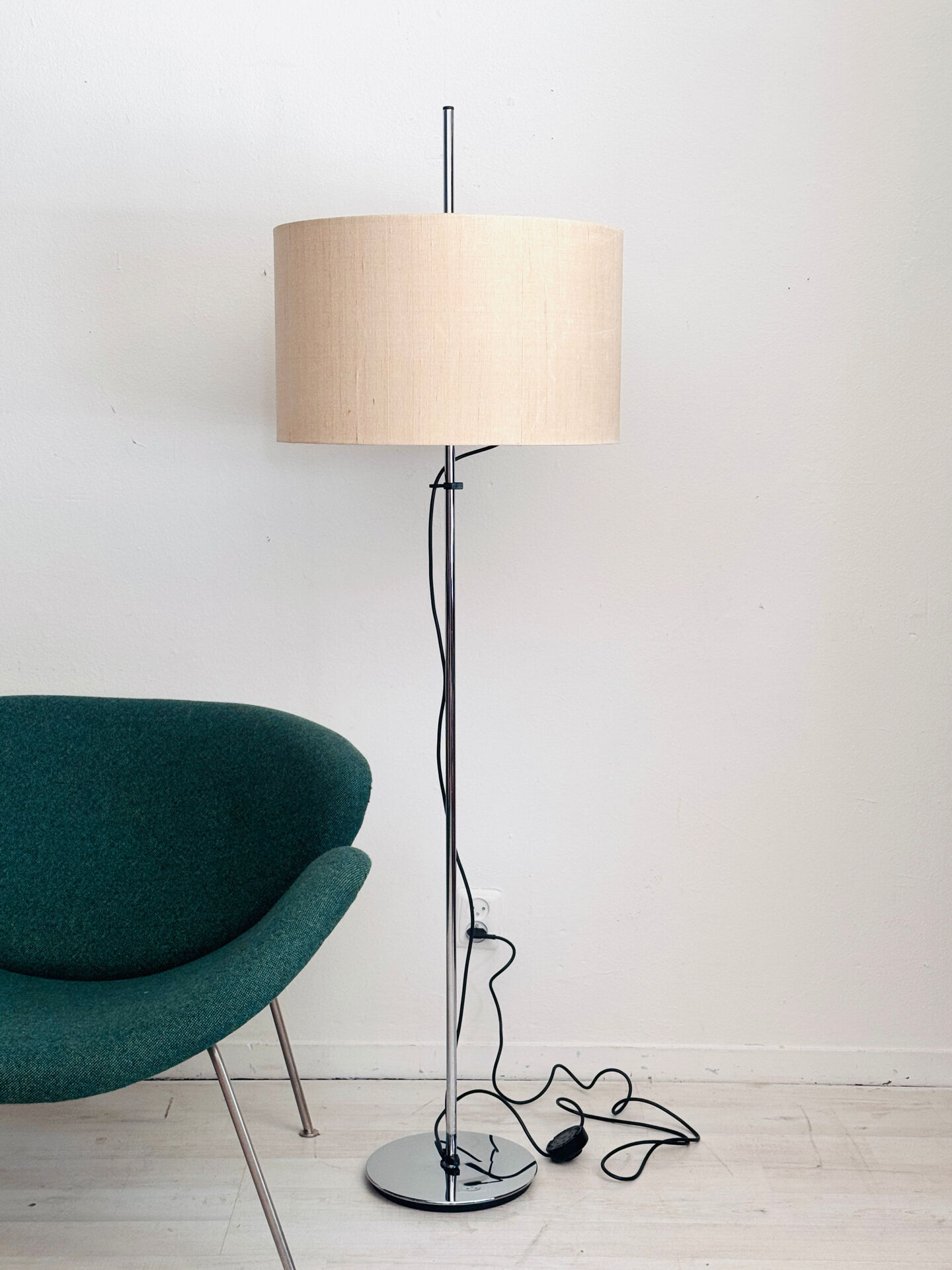 Vintage minimalist floor lamp Staff Leuchten 1960