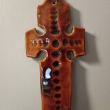 Honey-colored glazed ceramic cross, vintage 1970