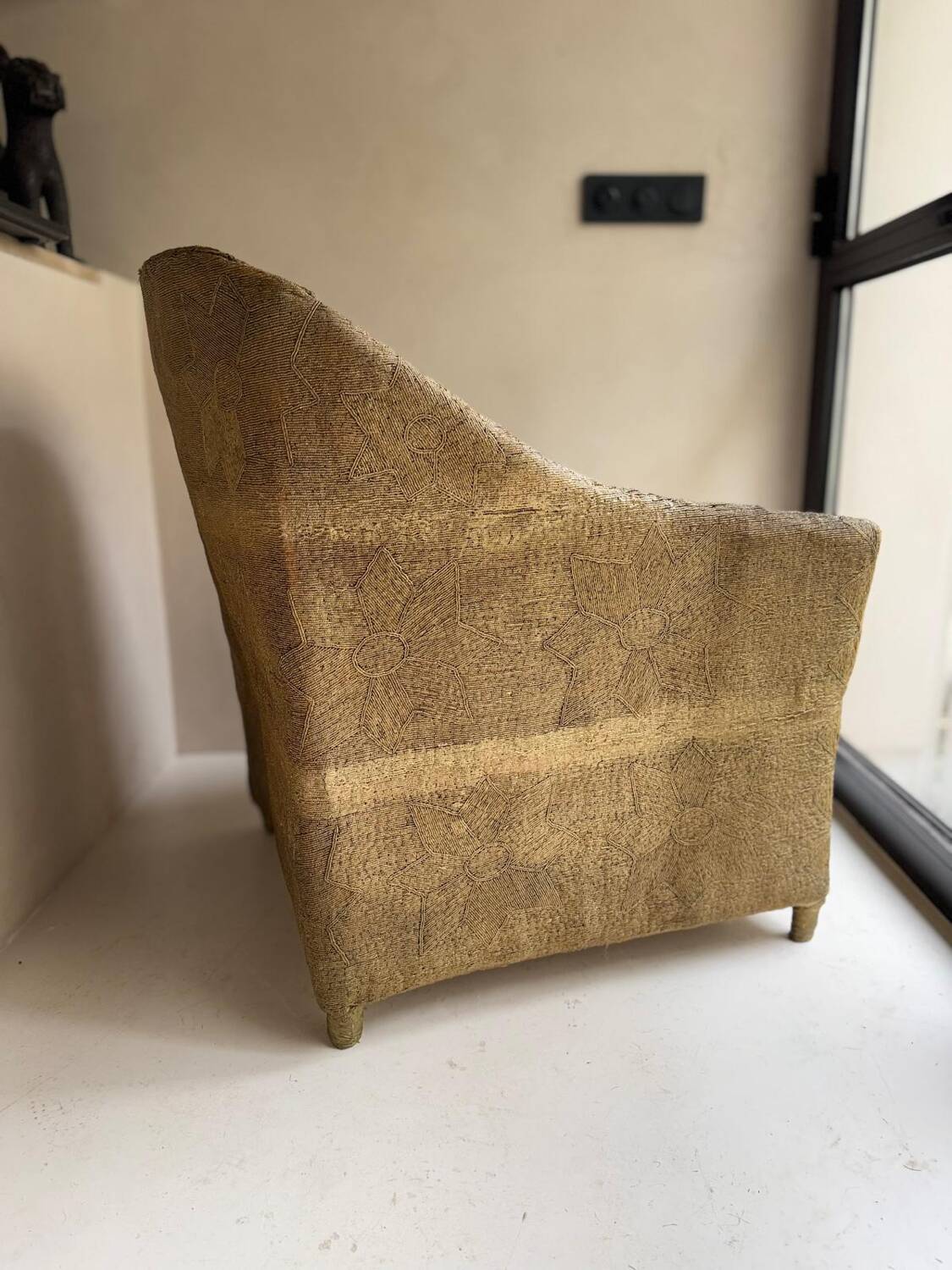 Fauteuil perlé doré -nigeria