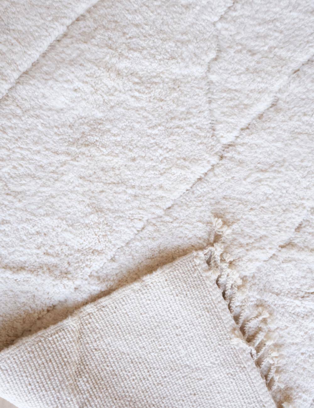 Berber Carpet White - 347 x 258 cm