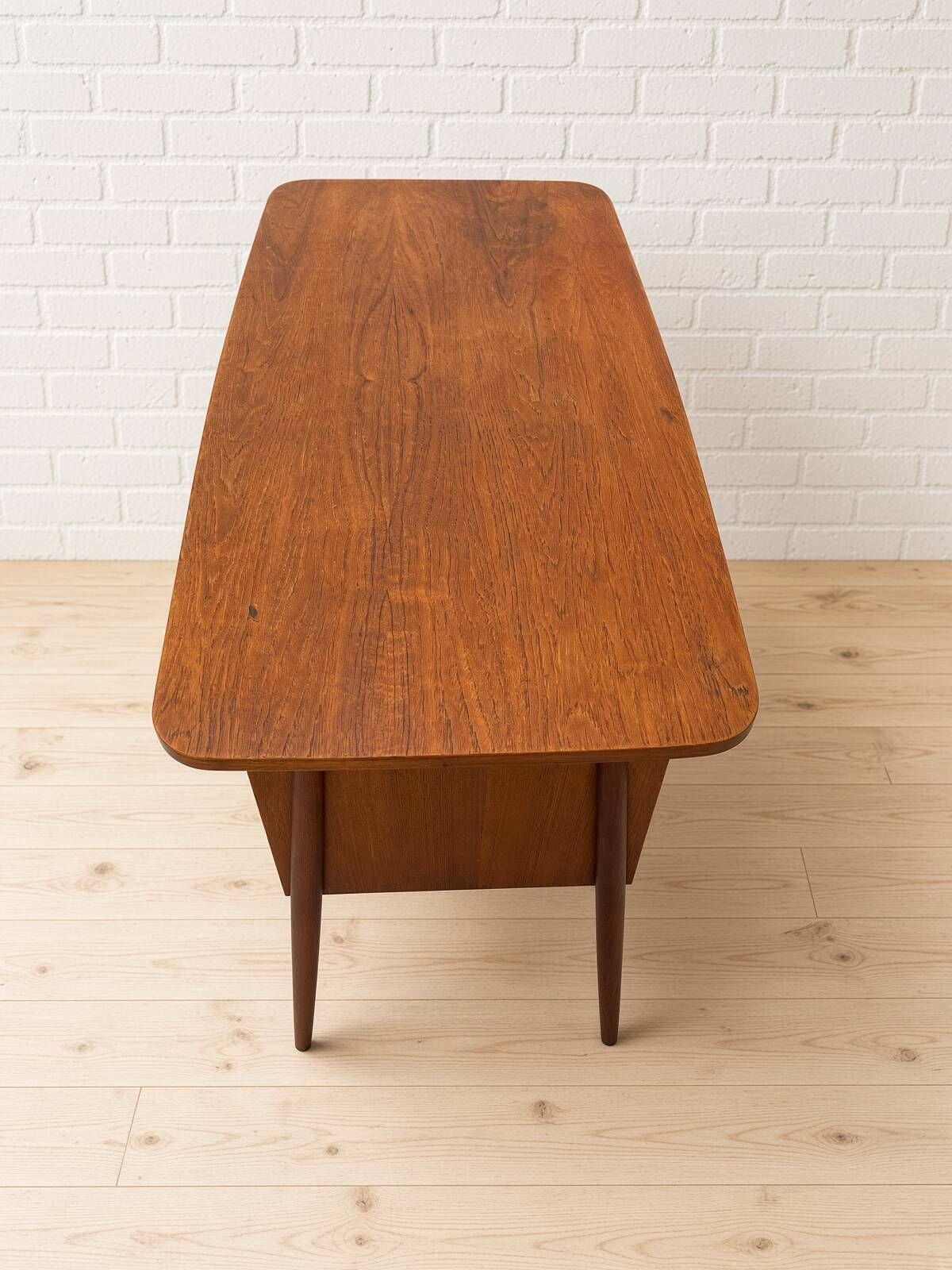 Bureau en teck petit danois par Gunnar Nielsen pour Tibergaard