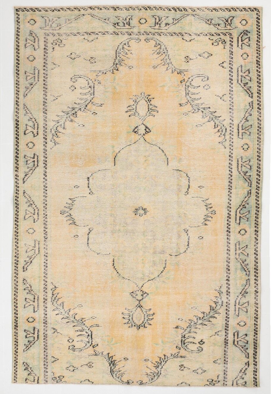 Classic faded yellow oushak rug 269x176cm