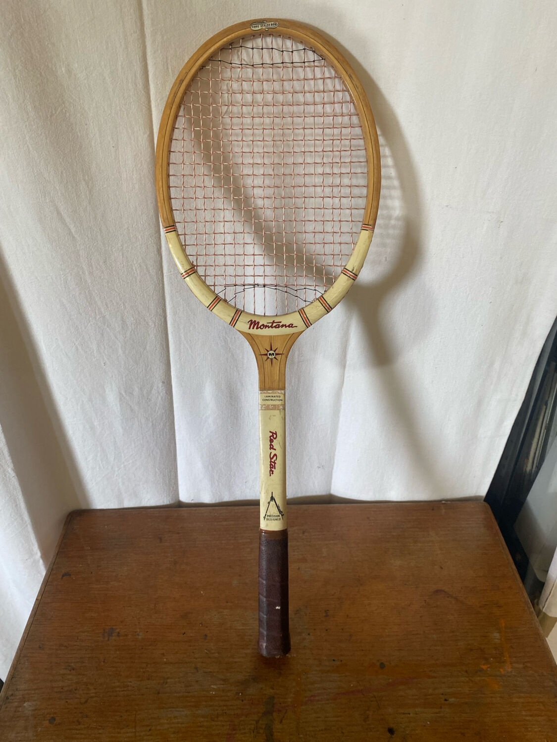Vintage montana red star wood tennis racket