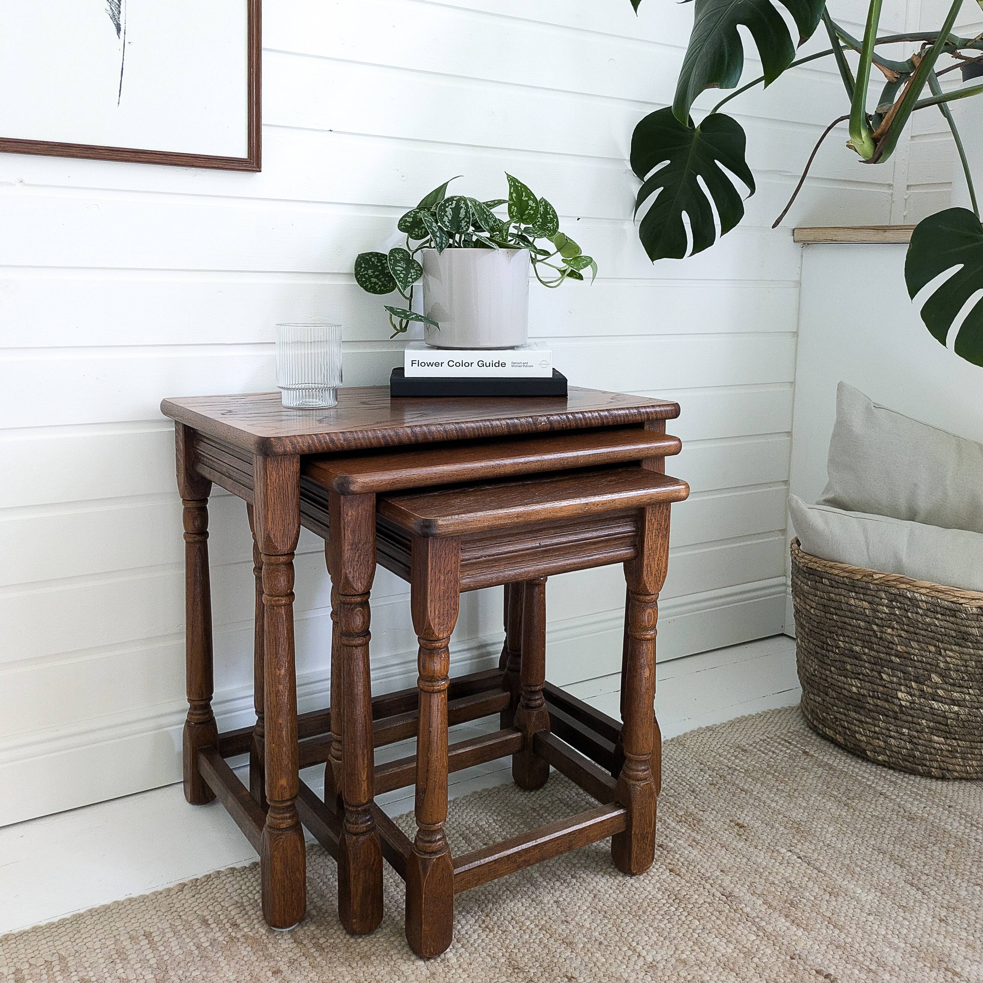 Lot de 3 tables d'appoint Mid Century Vintage en bois massif Landhaus Rustikal Banc de fleurs Tabour