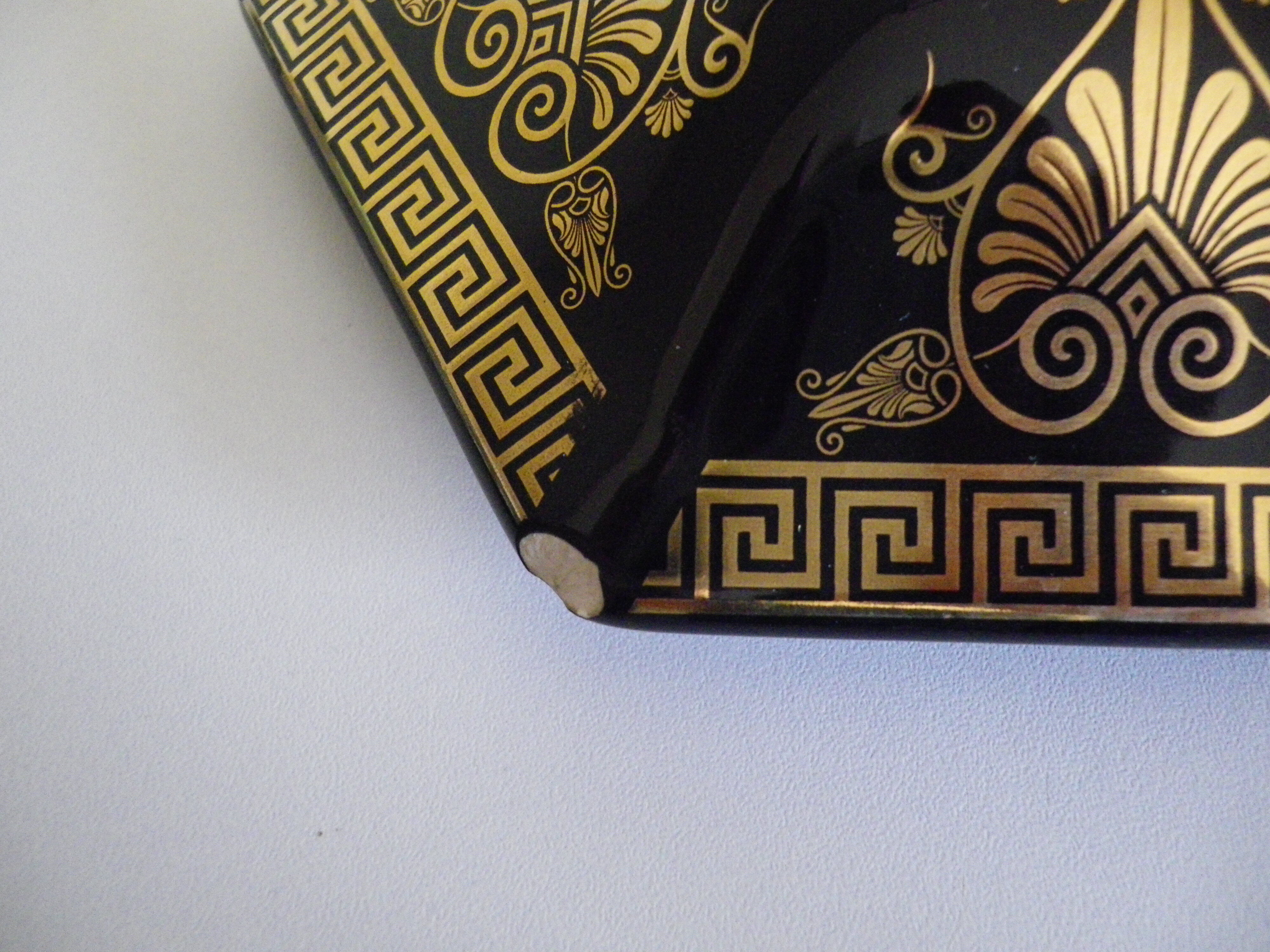 Porcelain candy maker hand-decorated with 24 carat gold Greece 70