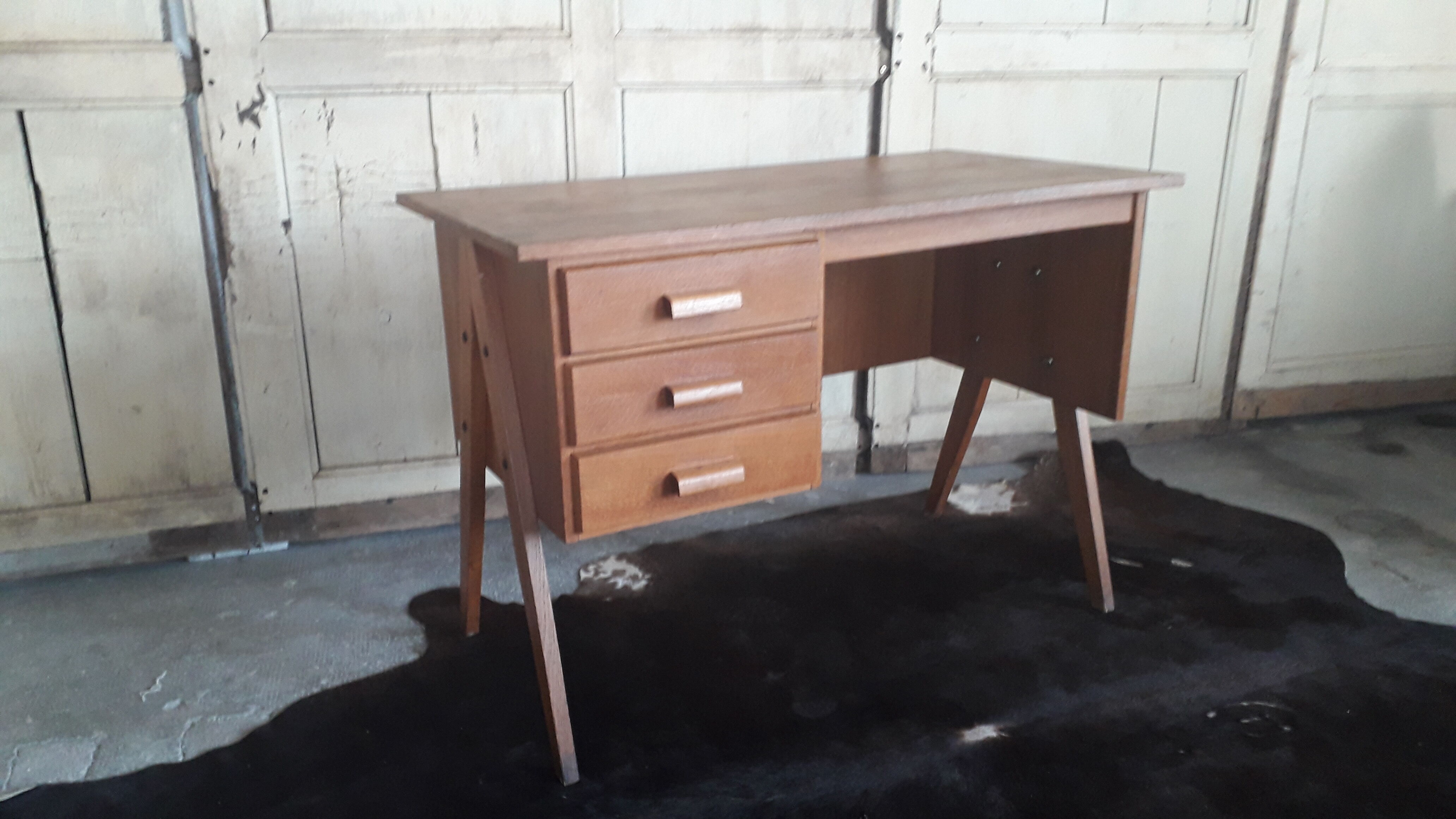 Office foot compass of the 1950s