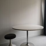 white tulip dining table