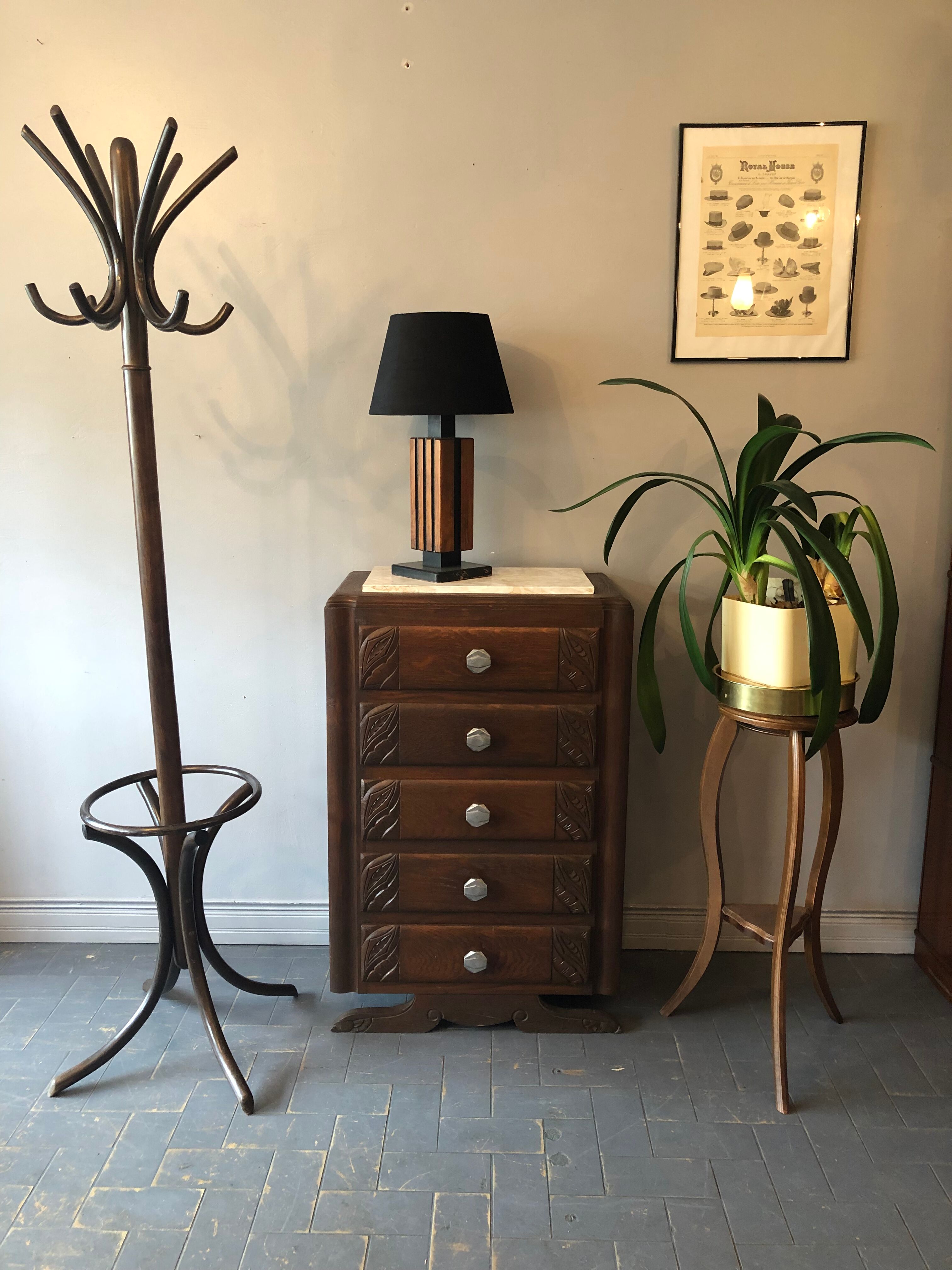 Art Deco rag chest of drawers