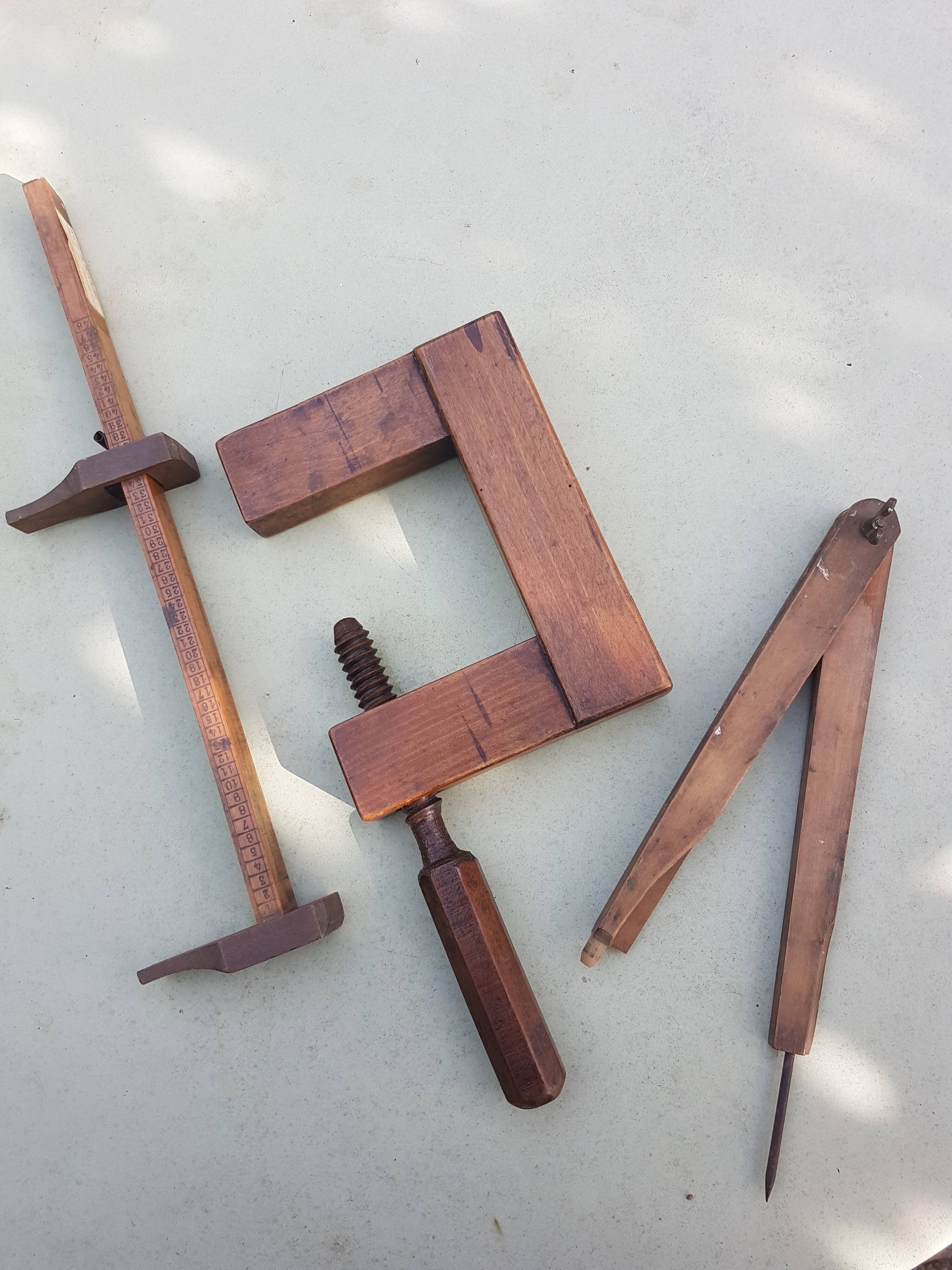 Lot old wood tools