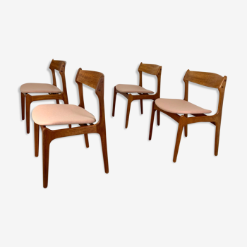 Lot de 4 chaises à manger en teck  par Erik Buch