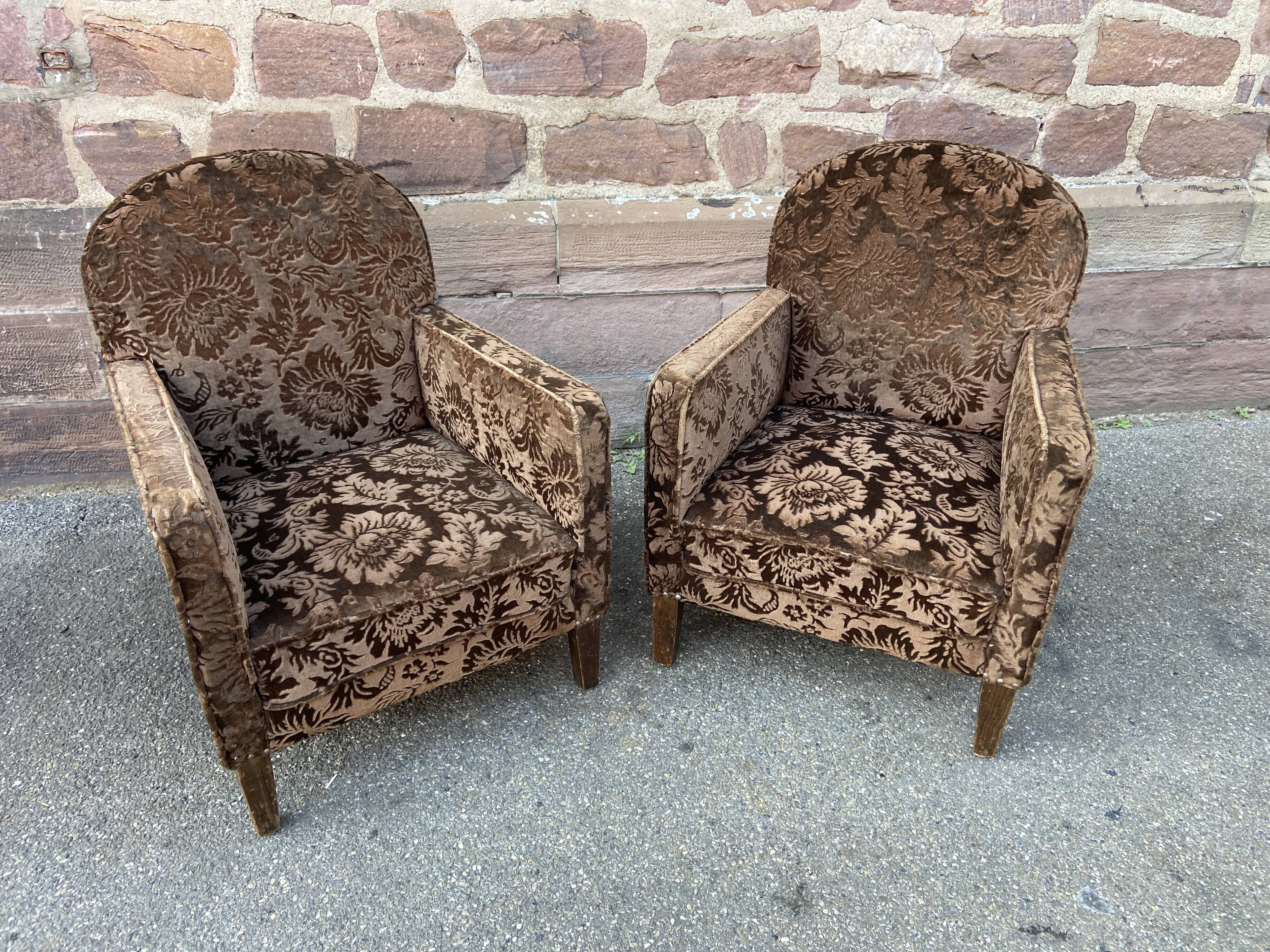 Pair of 1930 vintage art deco club armchairs in velvet