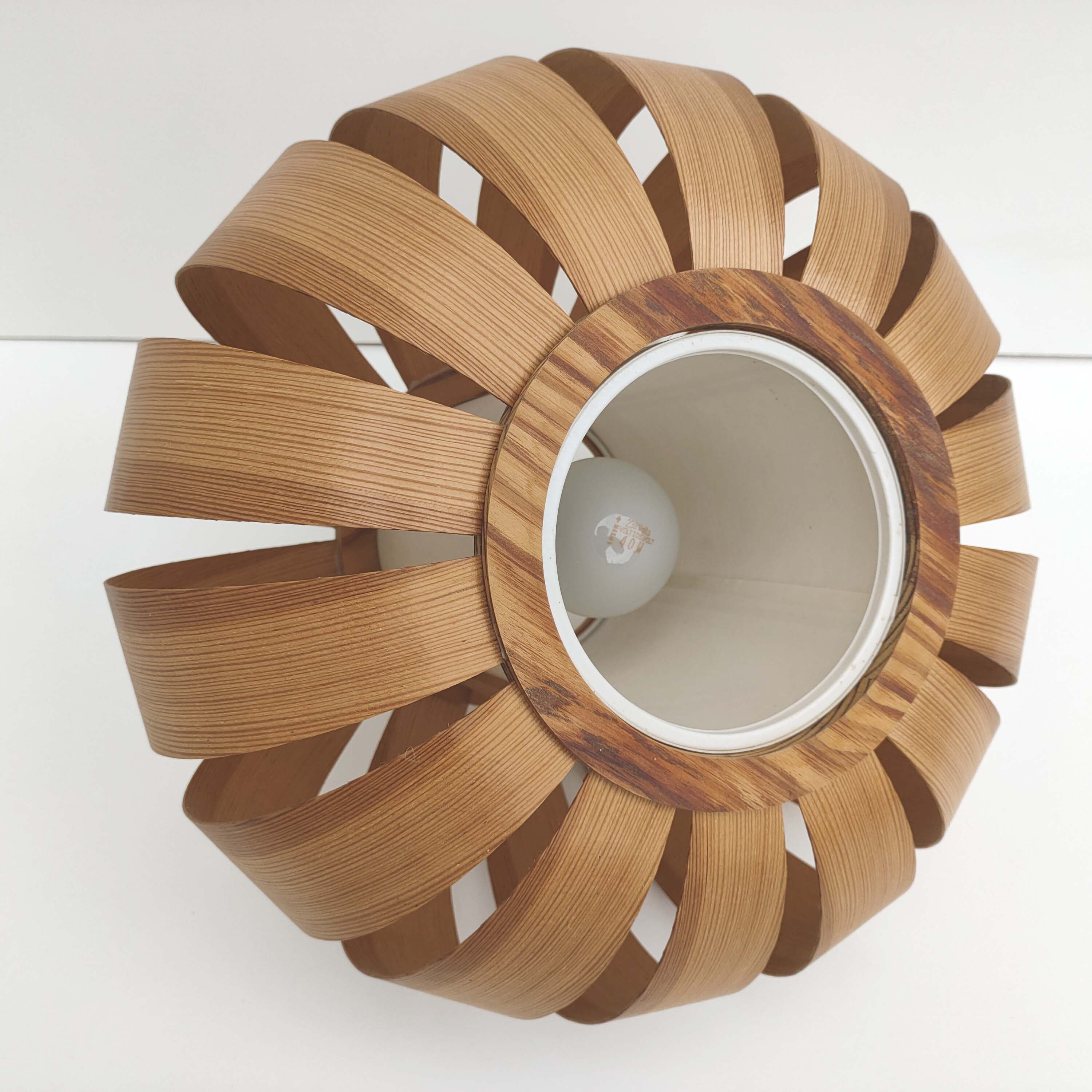 Suspension vintage wooden slats