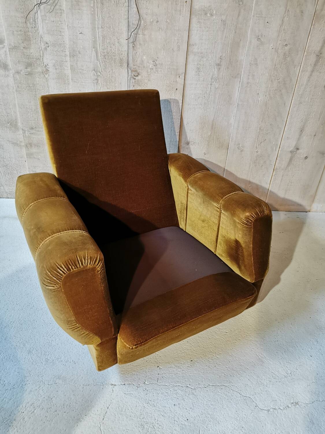 Fauteuil velours vintage