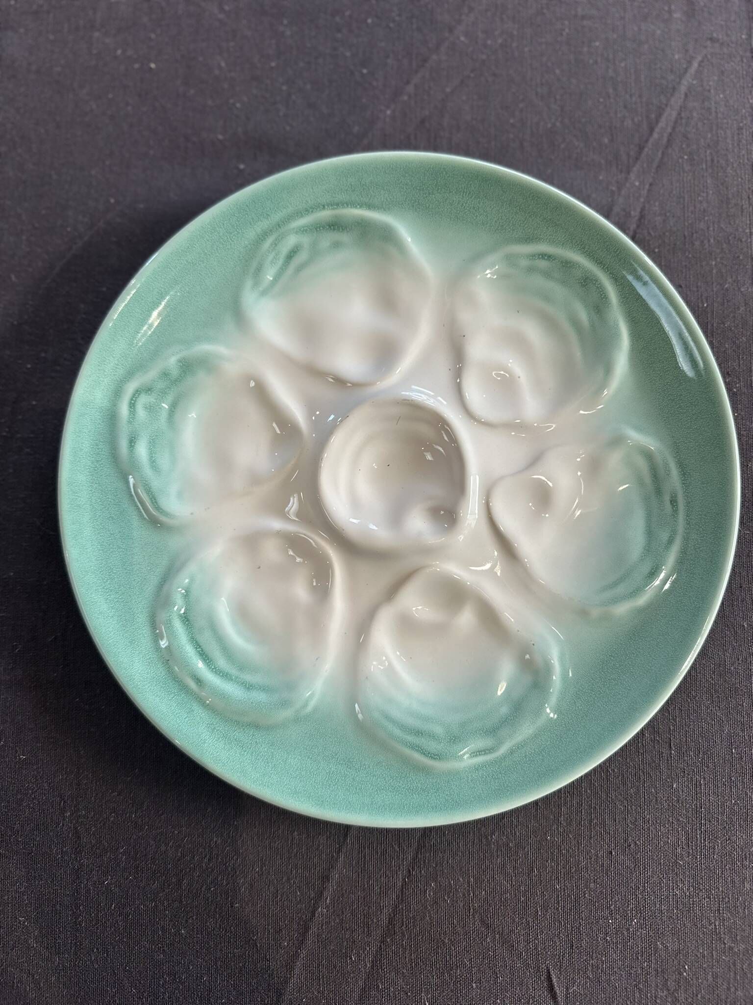 Niderviller sea-green earthenware oyster plates, set of 10 + dish