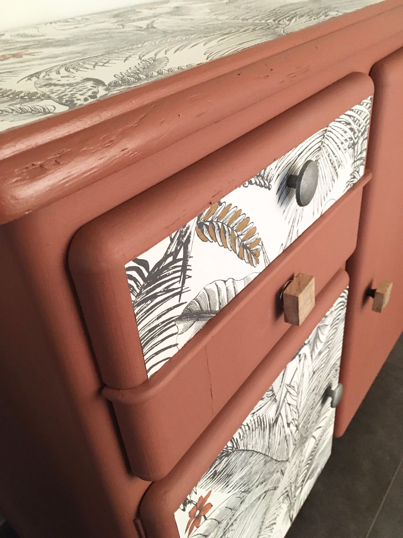 Side board terracotta