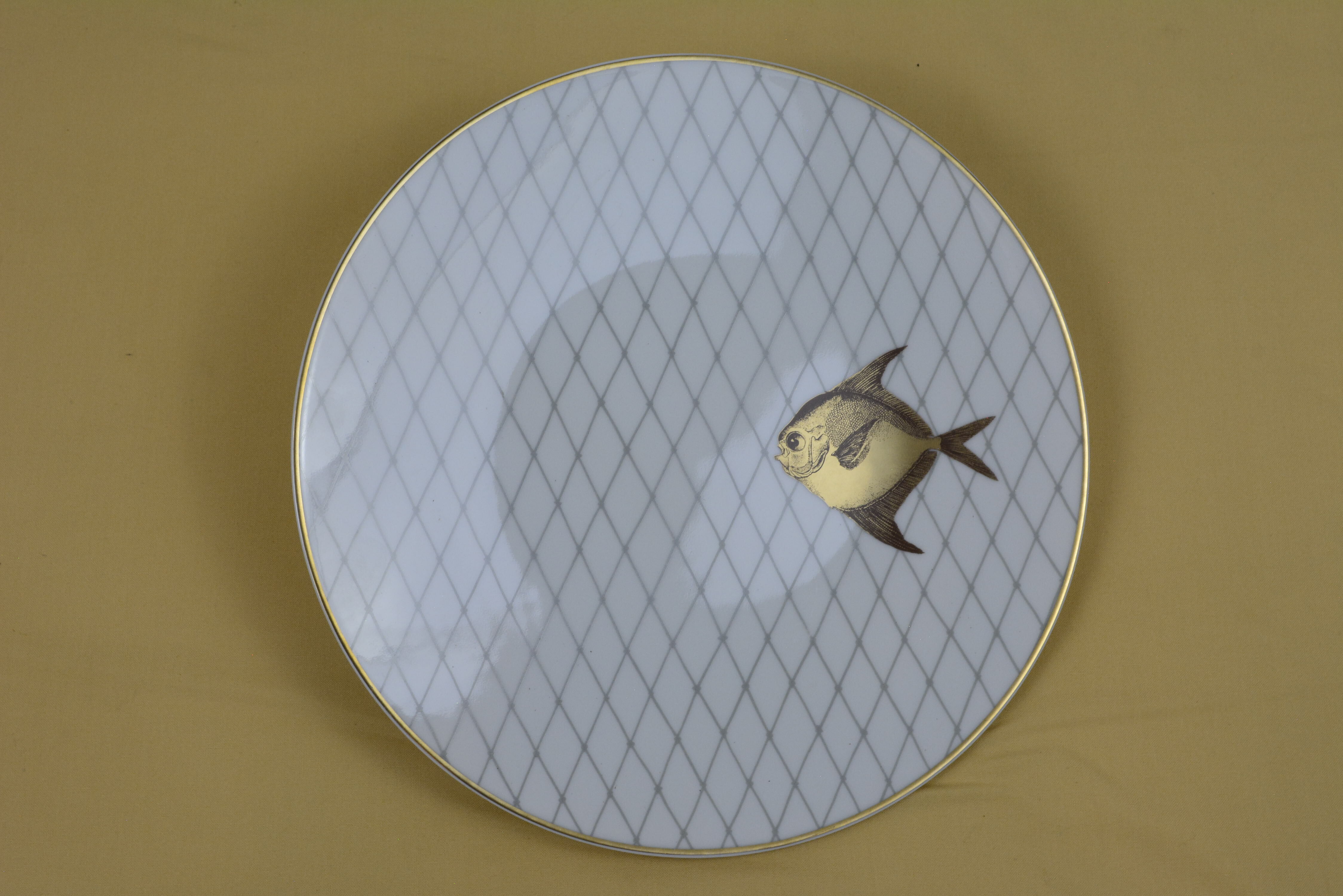 Set of 6 golden dinner plates - Les Poissons d'or - Ateliers Bernardaud