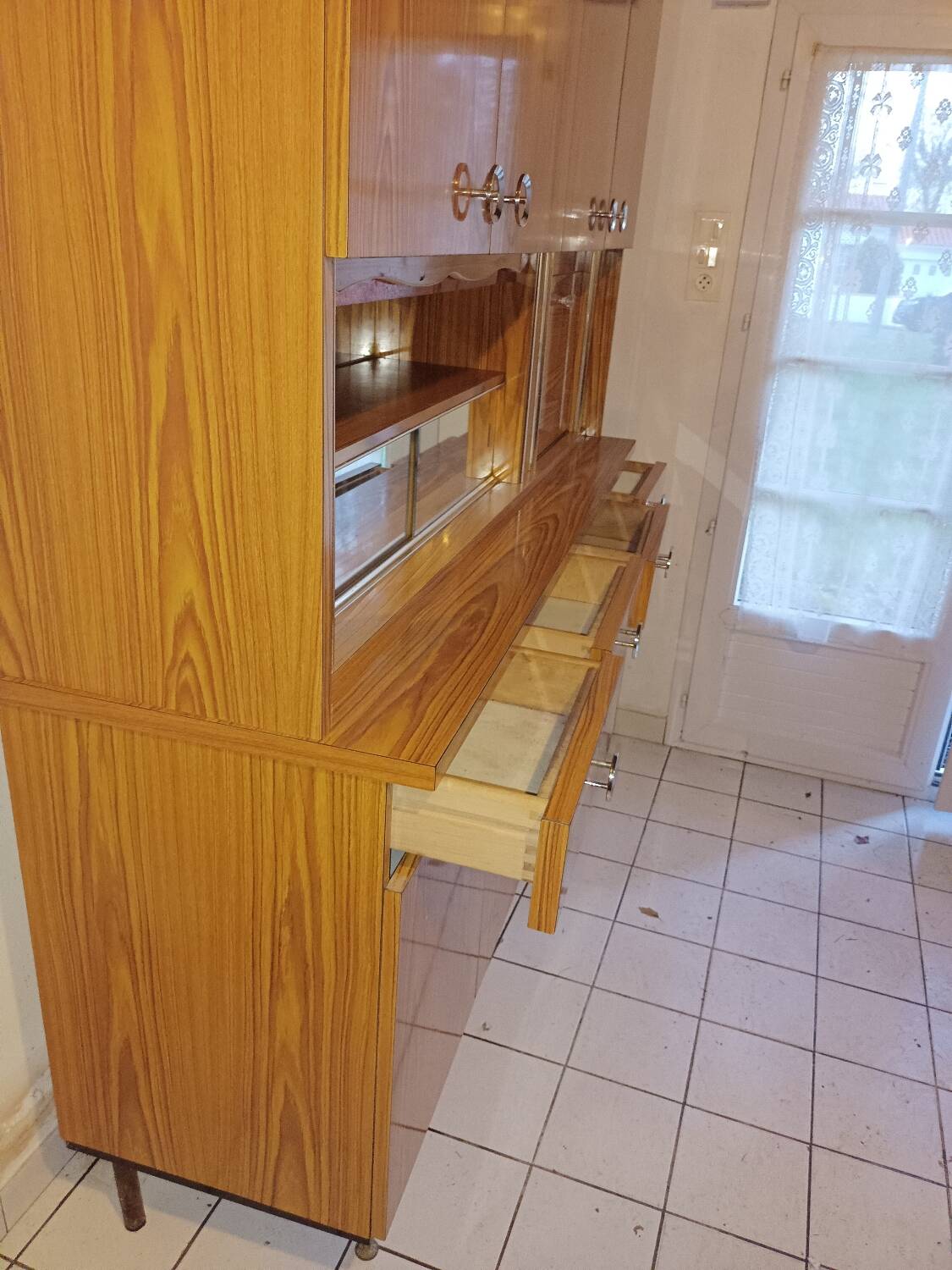 Vintage buffet in wood-coloured formica