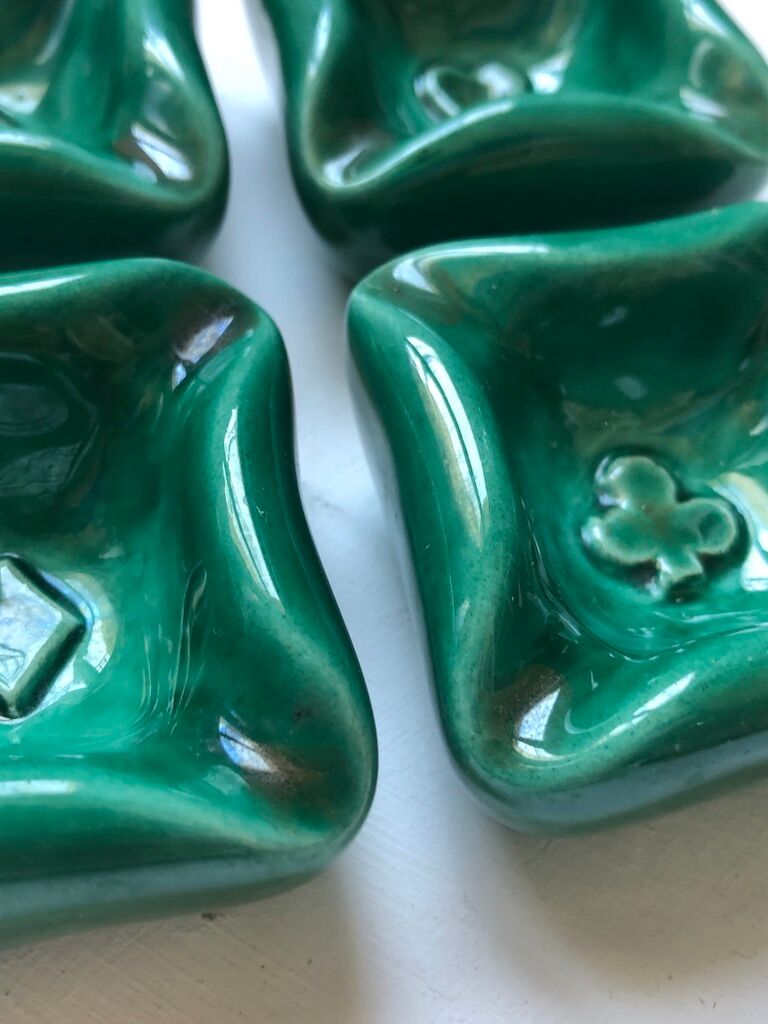 Set of 4 ceramics cups