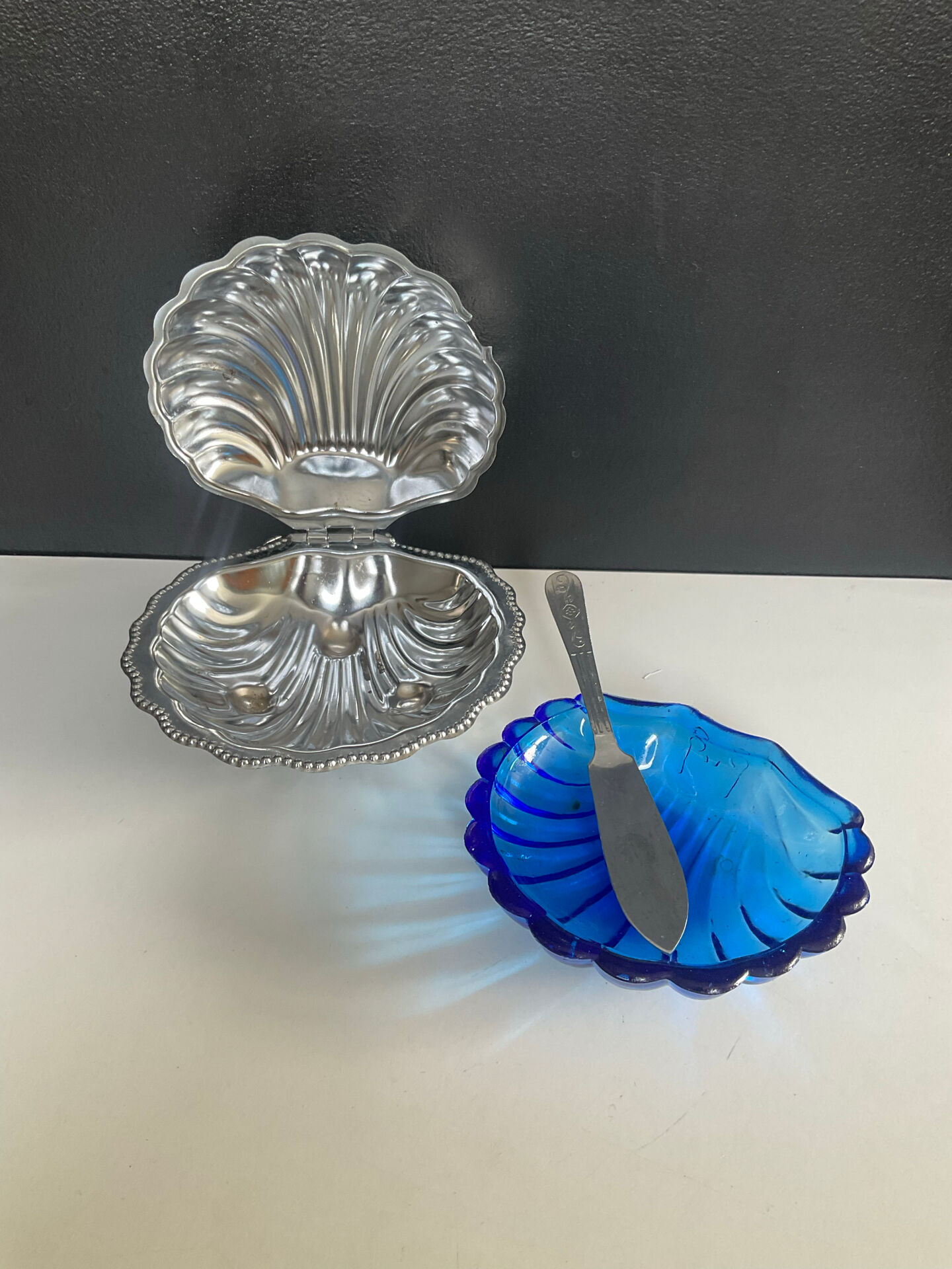 Vintage shell butter dish in stainless steel and blue glass