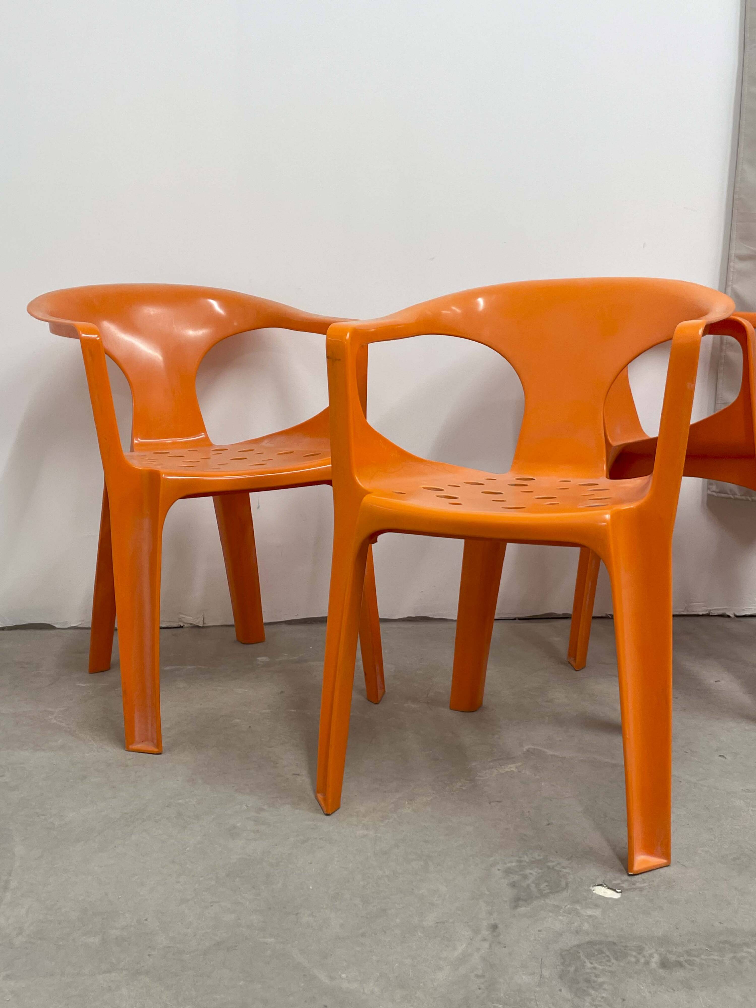 4 chairs "Armchair 300", Henry Massonet, Stamp, 1972