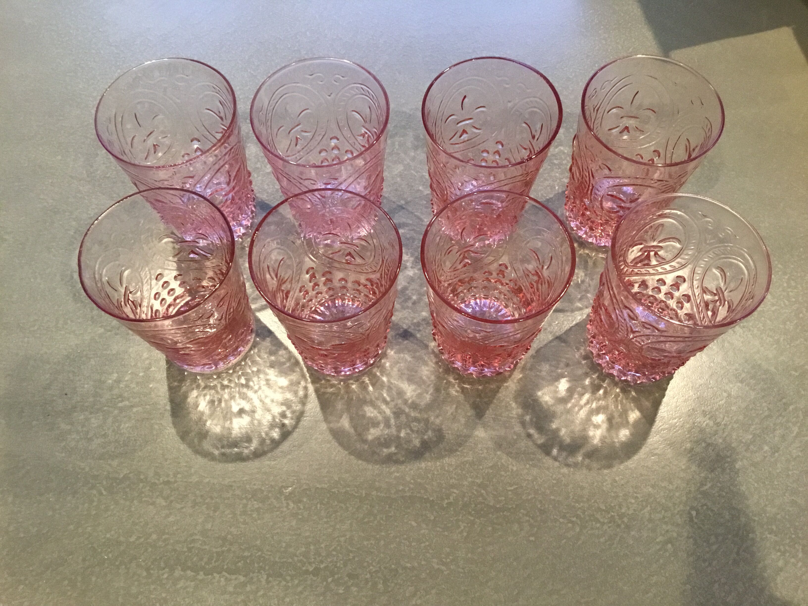 Set of 8 pink water glasses