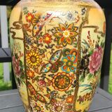 Vase signed Satsuma. Birds/Butterflies/floral patterns on a wild nature background. Gold highlights