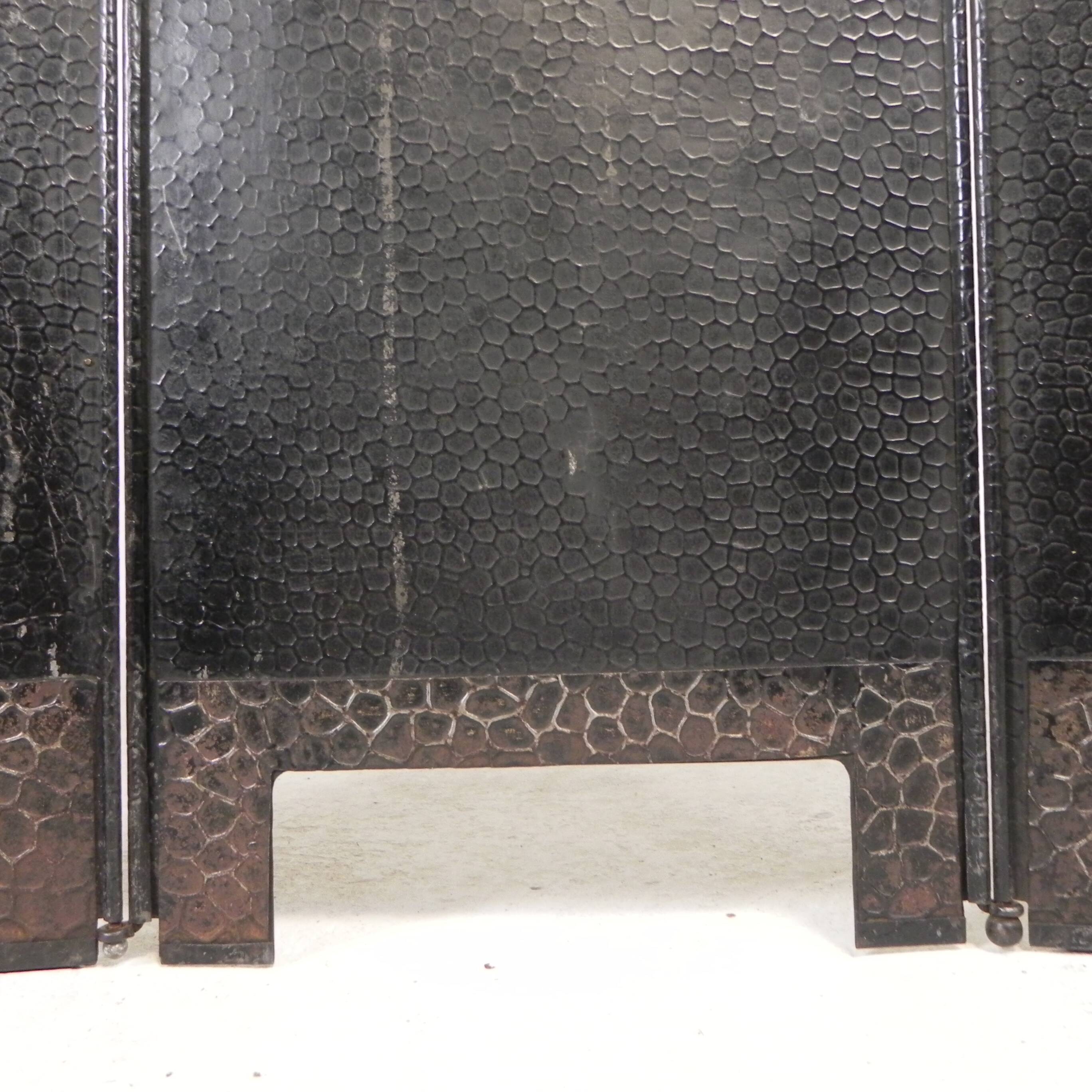 Art Deco screen in steel with brass details, 1930s.