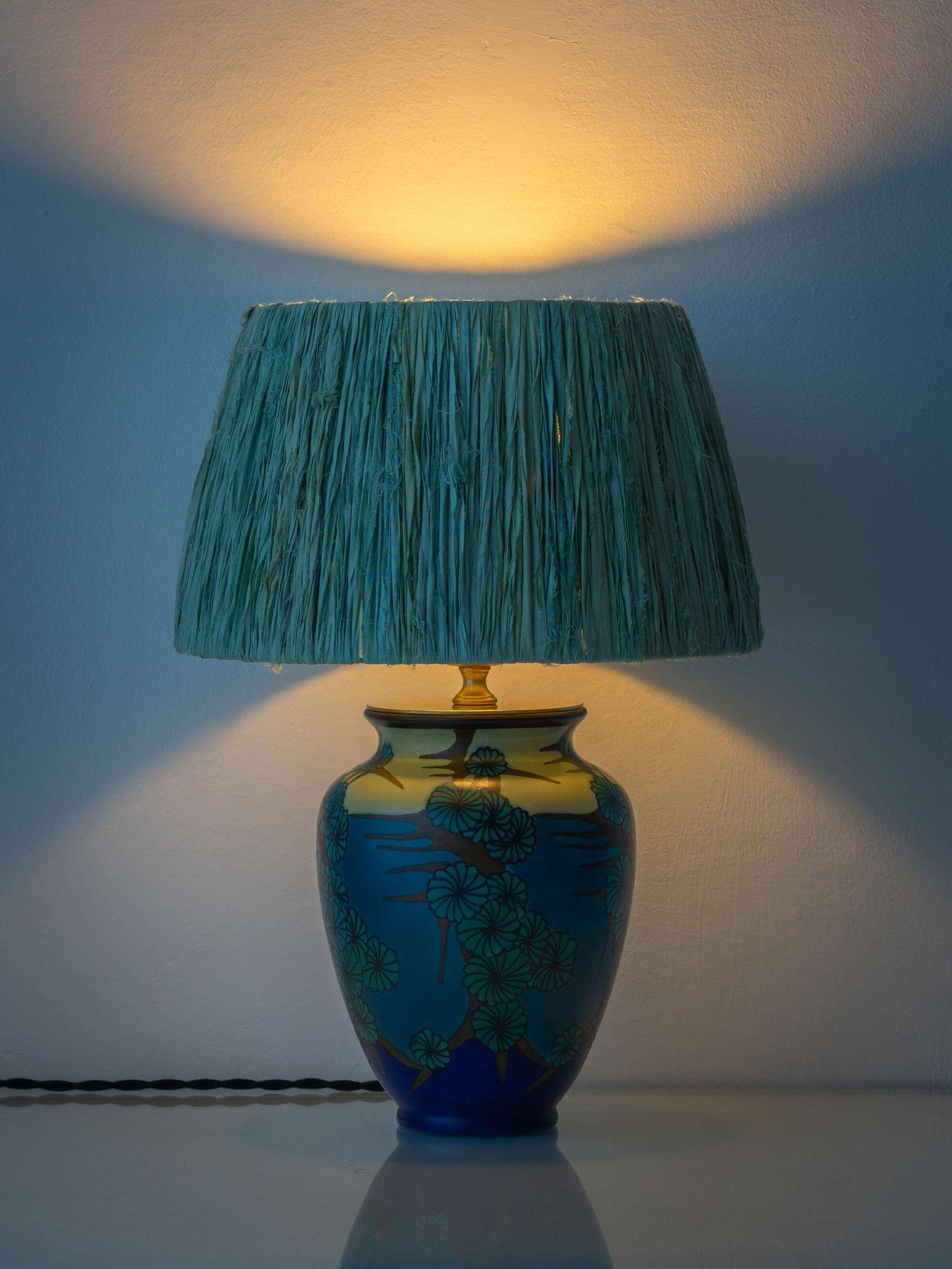Art Deco Japonisme ceramic table lamp, 1928, new silk sari ribbon lampshade.