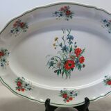 Very nice serving dish from Moulin des loups in very good condition.