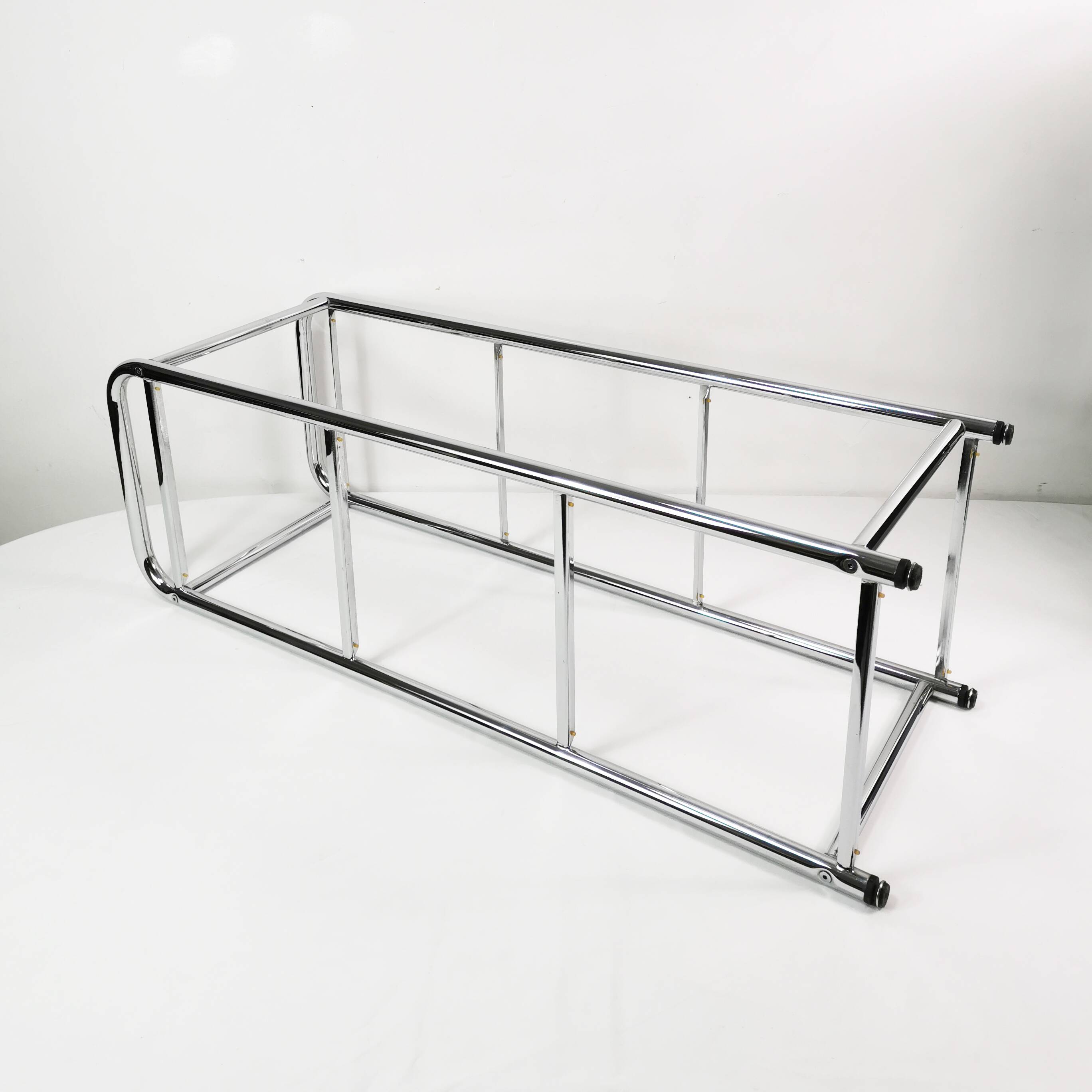 Bauhaus shelf, Italy 1980s.