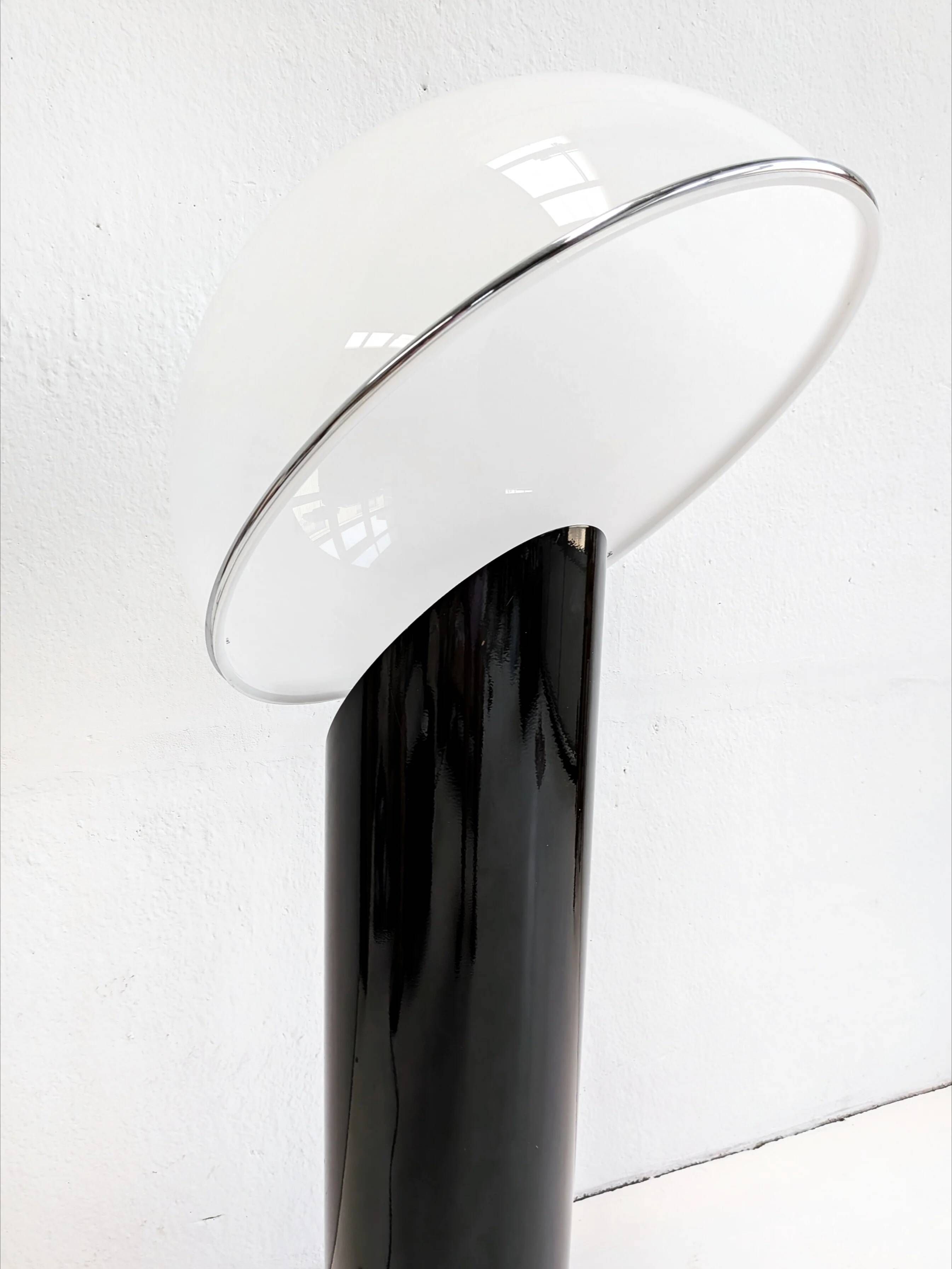 Black 'Ciot' floor lamp by Ennio Chiggio for Lumenform 1970s