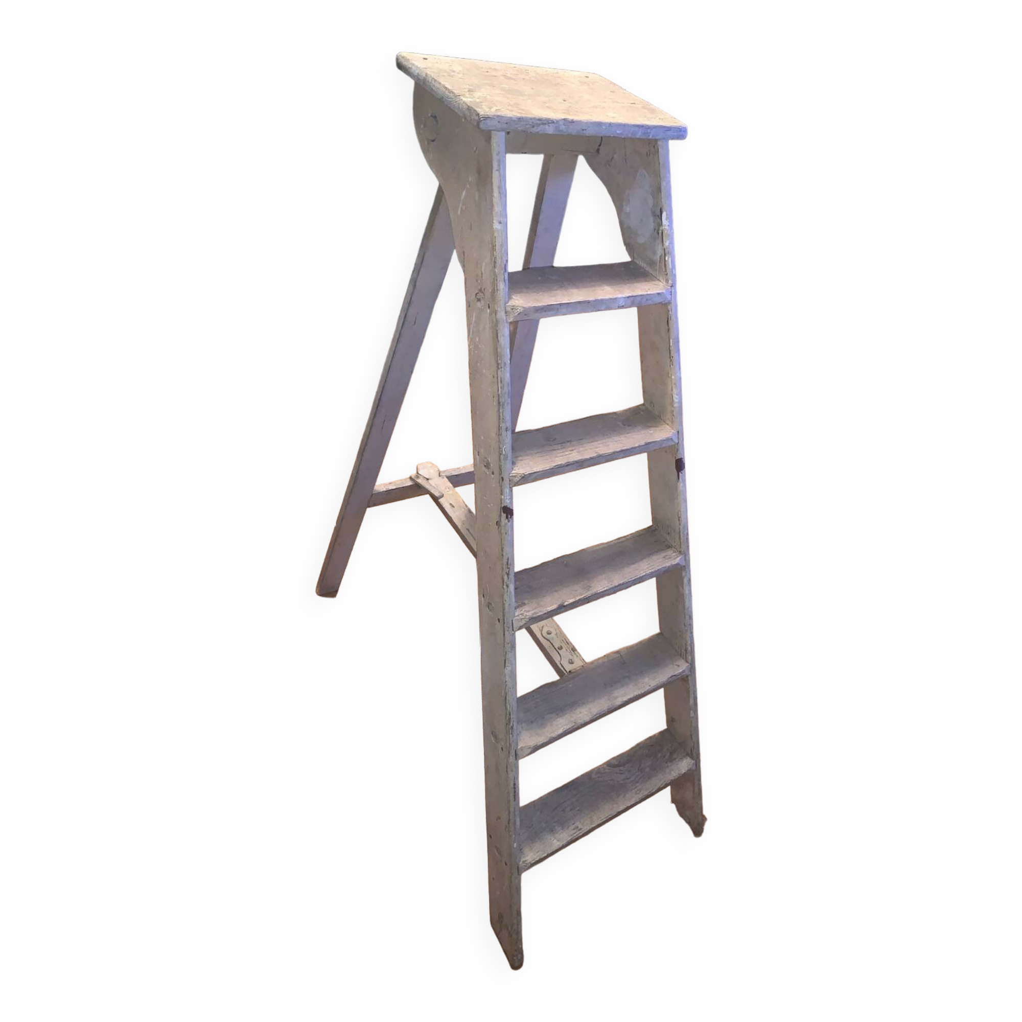 Vintage wooden step ladder with 6 steps