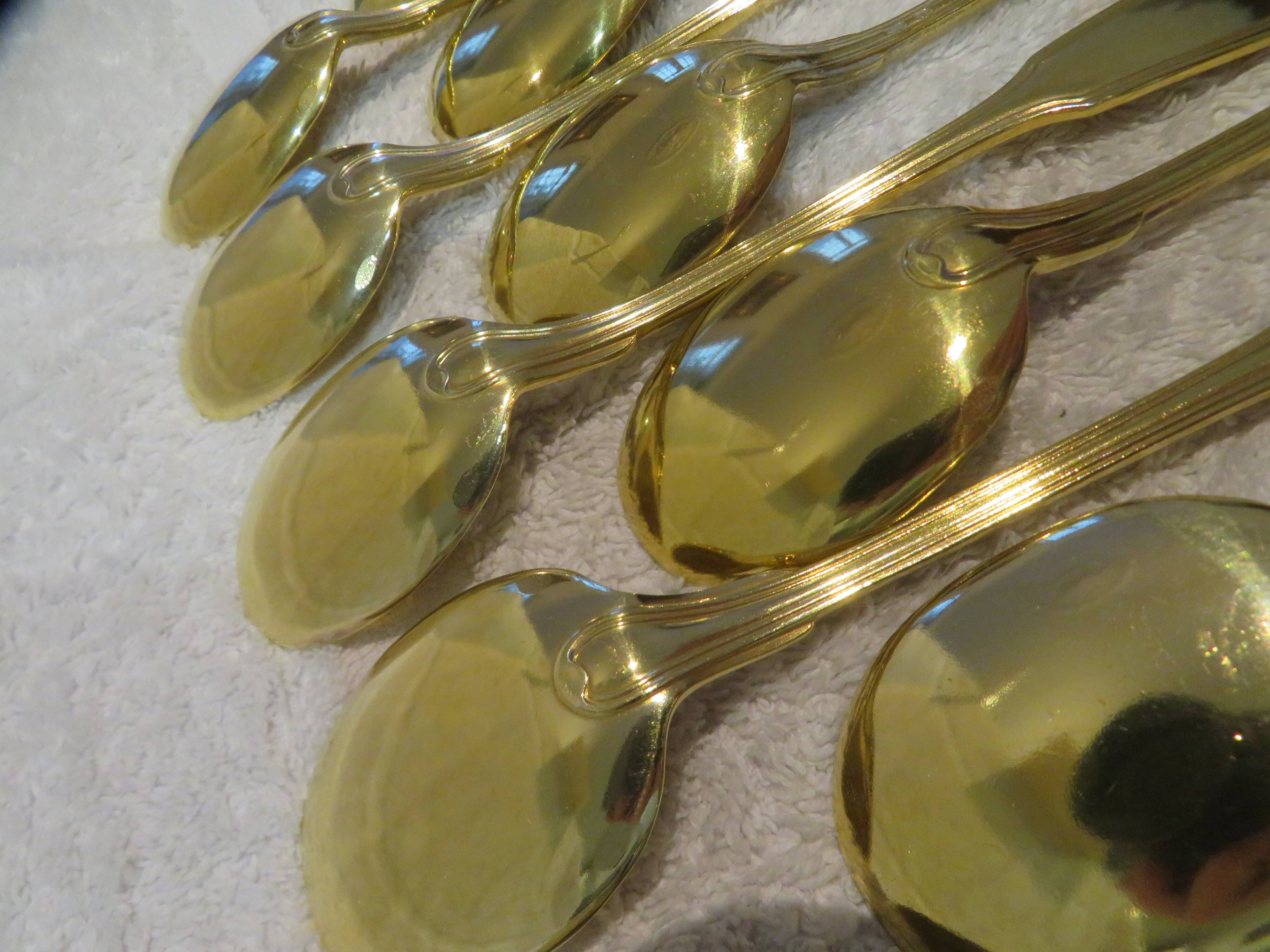 12 gold metal ice cream scoops with net decoration 14.6cm