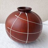 Ceramic vase